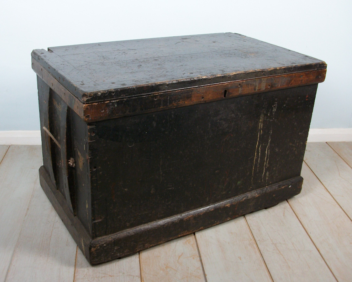 Steamer Trunk with fitted interior